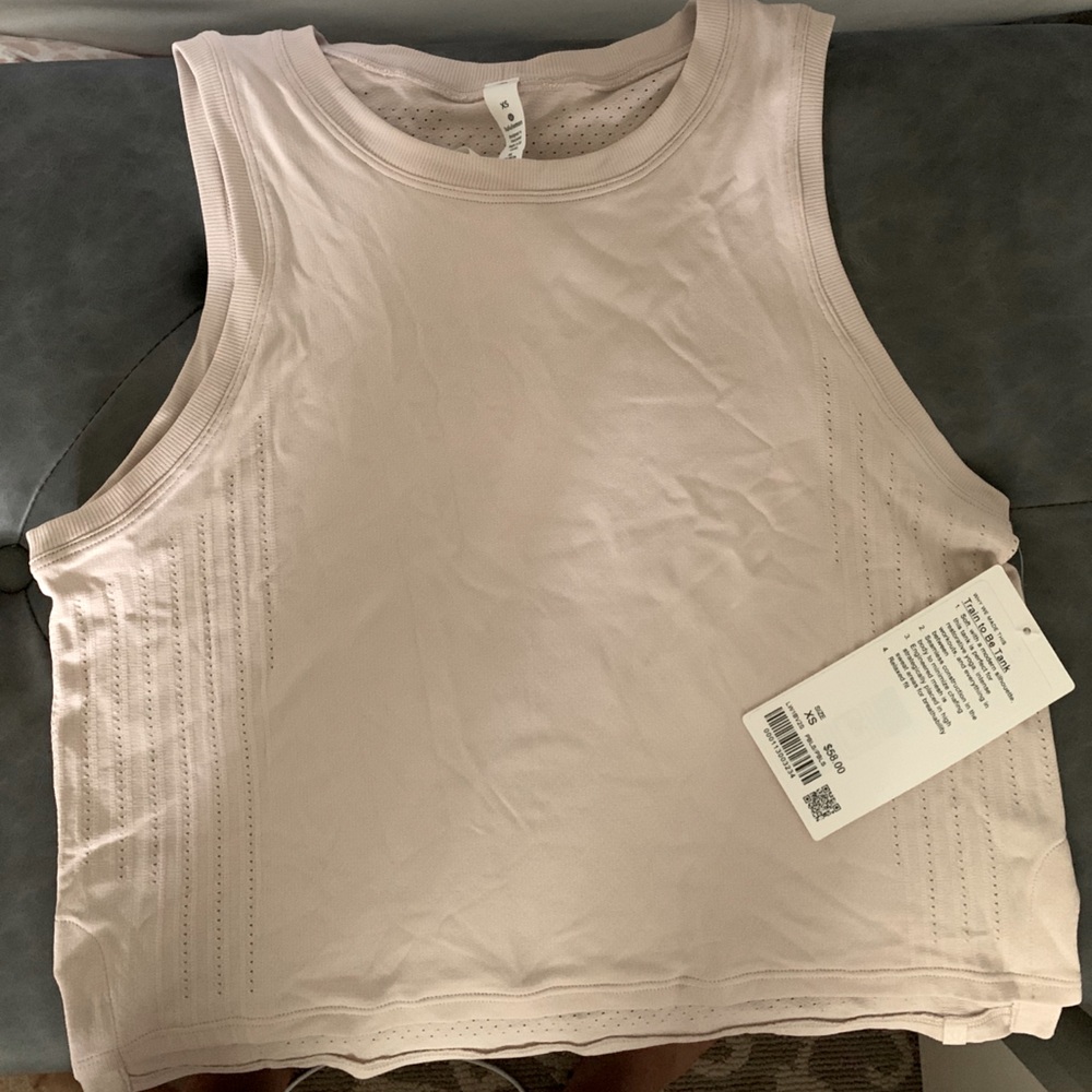 Train to be tank LULU LEMON